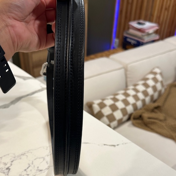 Ariat Black Leather Belt with Silver Buckle - Picture 4 of 15